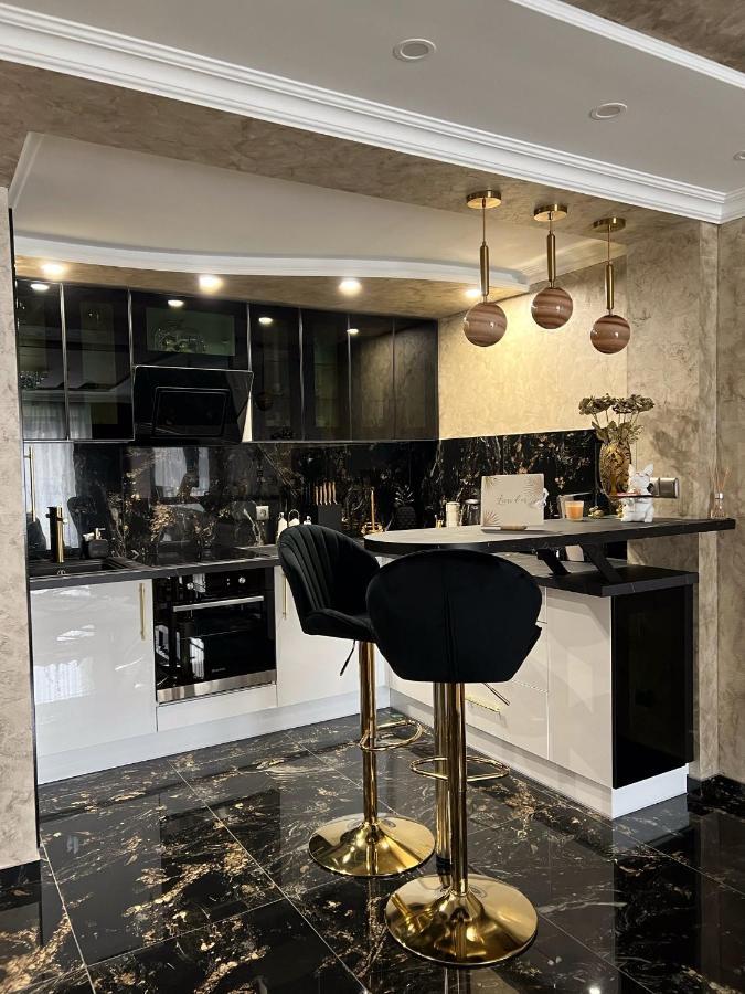Luxurynight Apartment สตราสบูร์ก ภายนอก รูปภาพ