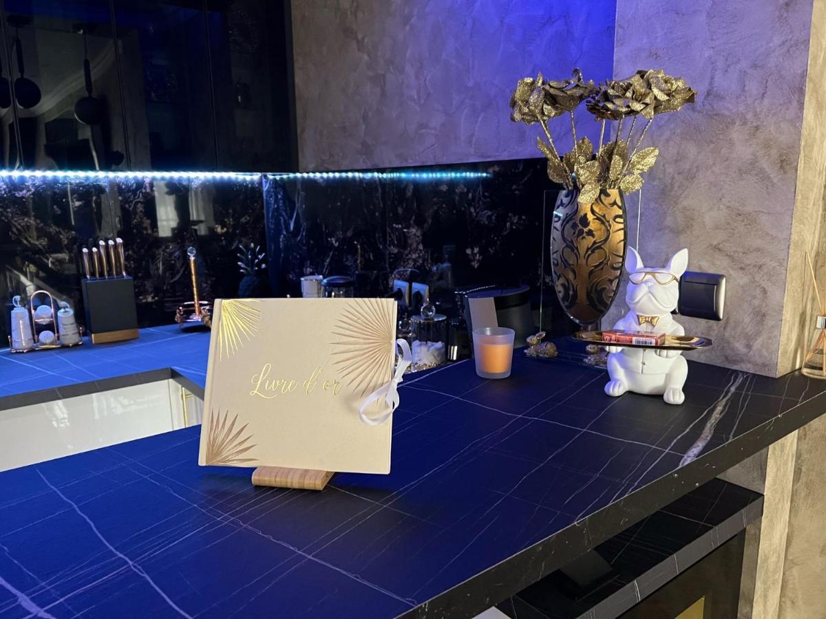 Luxurynight Apartment สตราสบูร์ก ภายนอก รูปภาพ